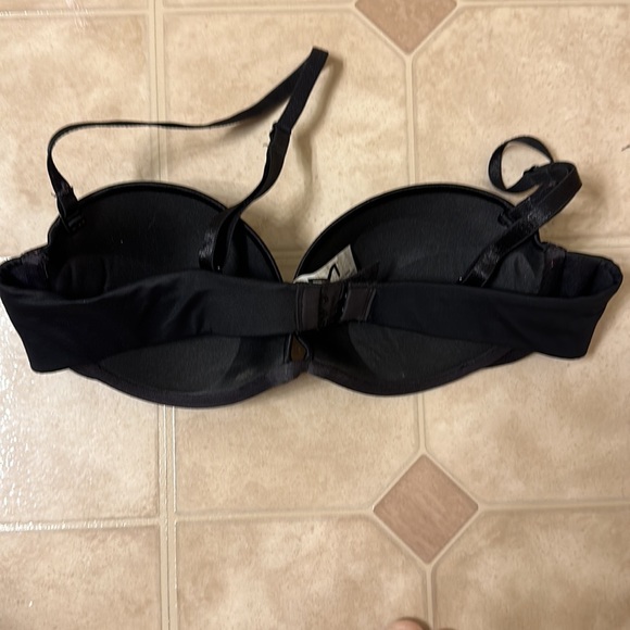 Maidenform Barely There Bra 34B Underwire Satin Feel Lightly Padded Adjustable - Picture 7 of 9